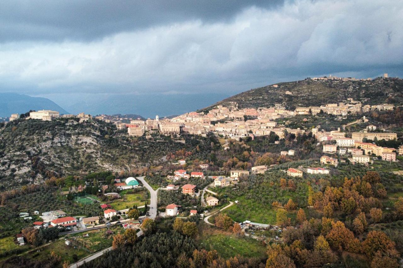 1870 Bed & Breakfast Arpino Eksteriør billede